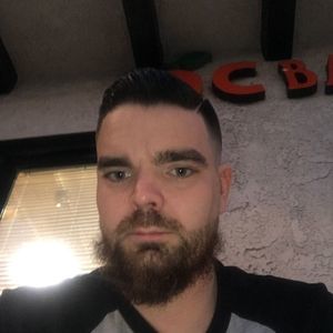 Meet your Posher, Josh